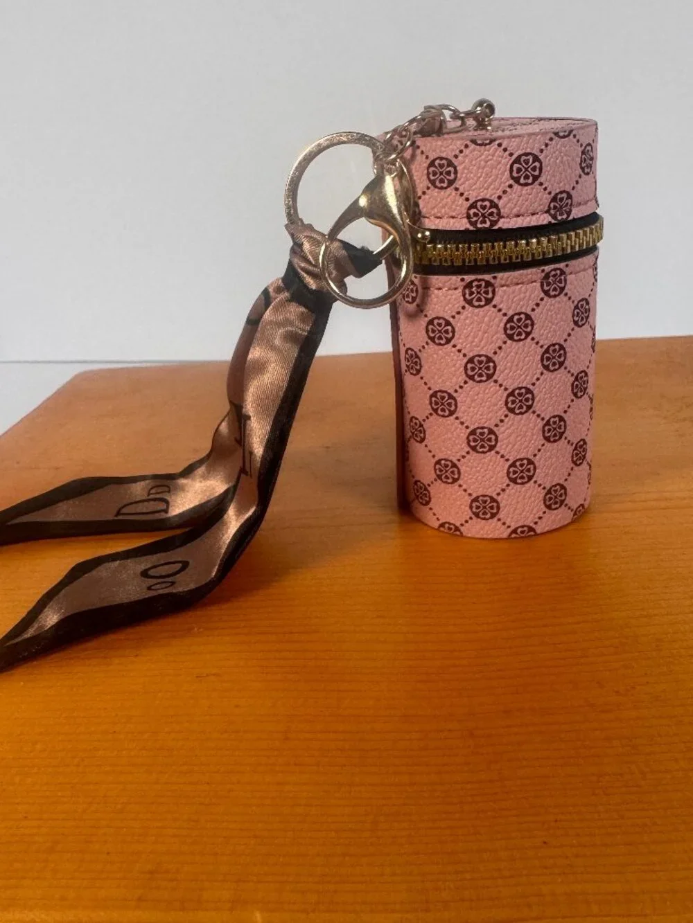 Keychain, purse vintage style mini synthetic leather lip stick hold